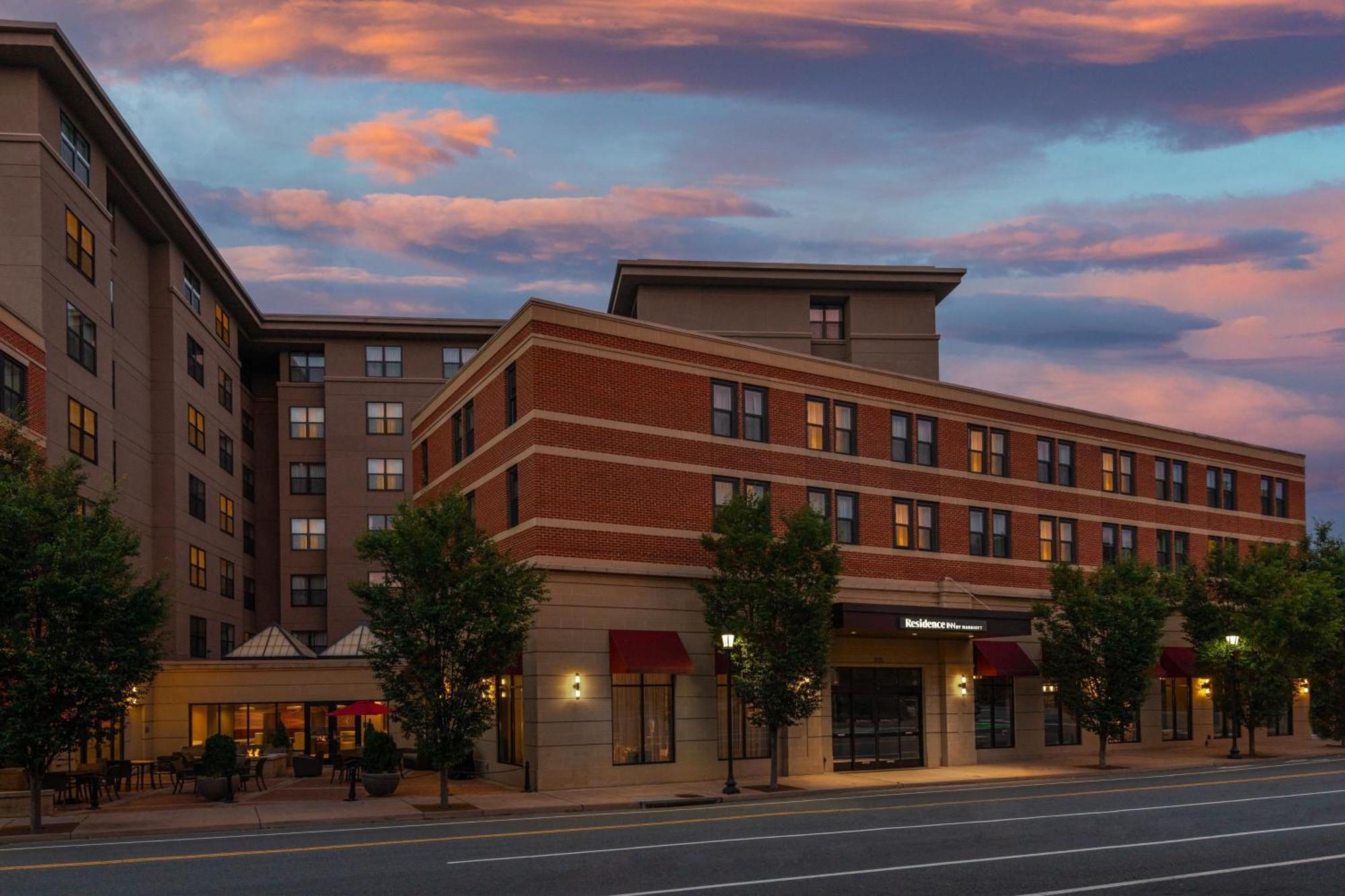 Residence Inn By Marriott Charlottesville Downtown Экстерьер фото