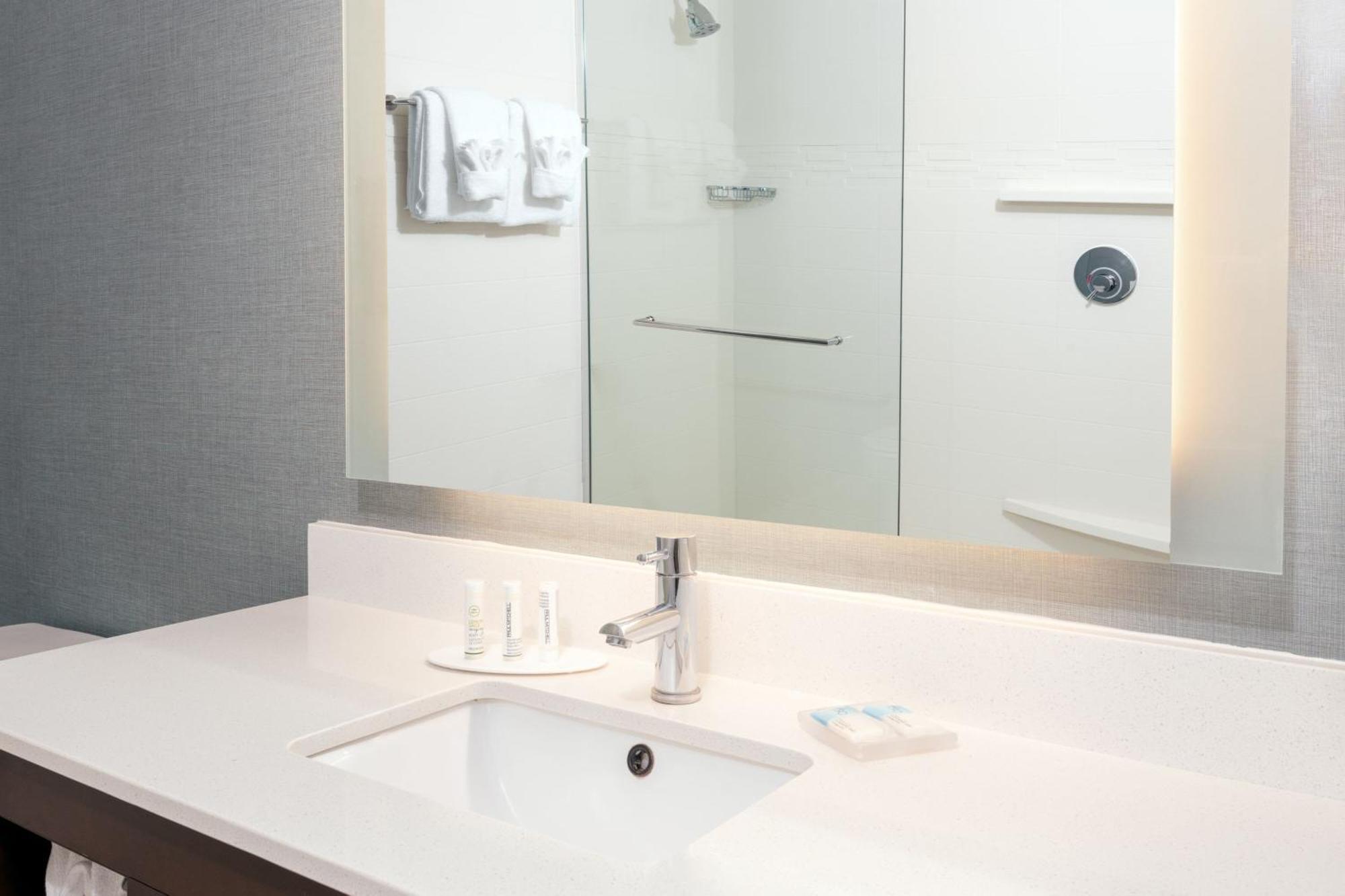 Residence Inn By Marriott Charlottesville Downtown Экстерьер фото