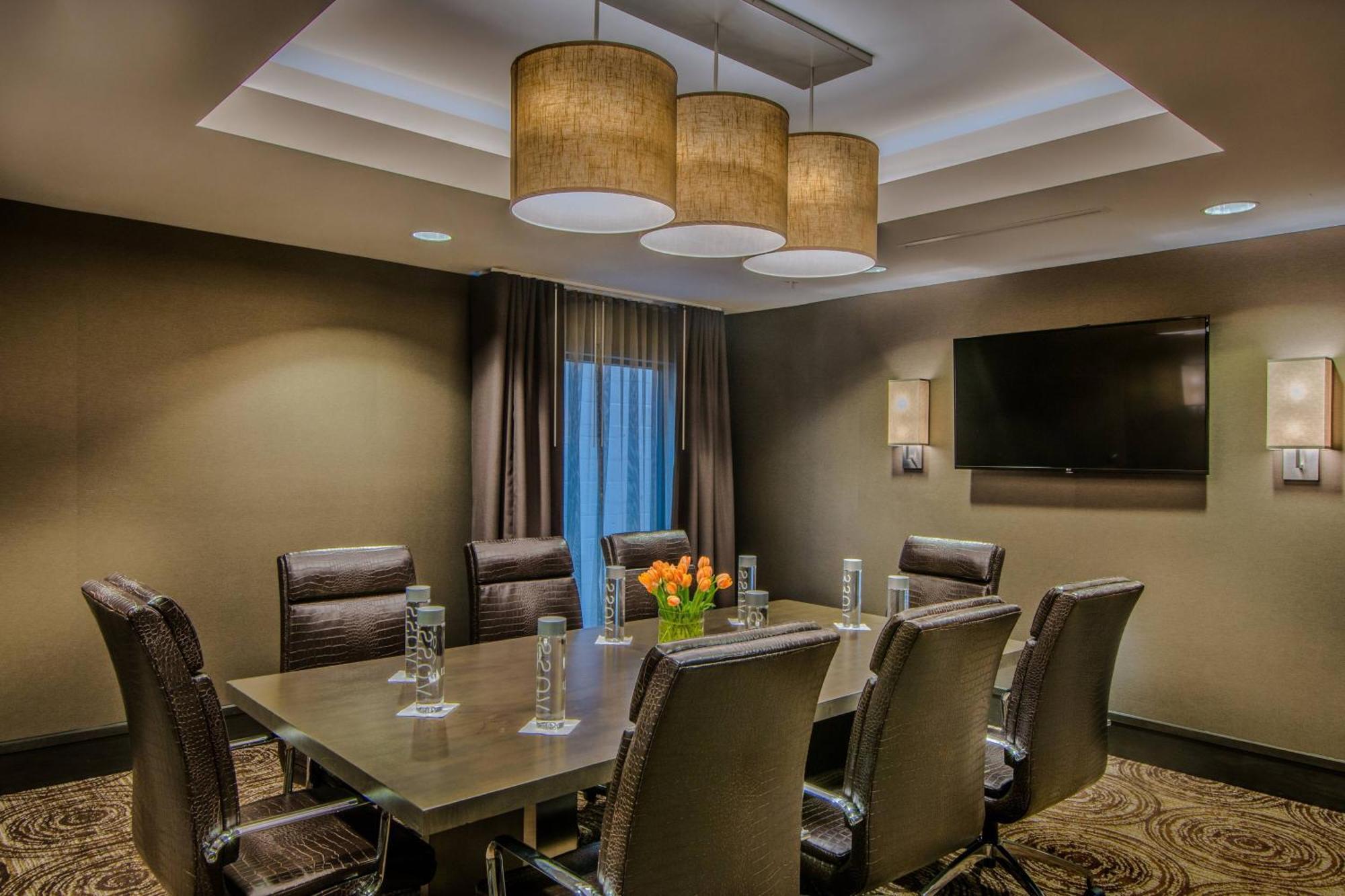 Residence Inn By Marriott Charlottesville Downtown Экстерьер фото