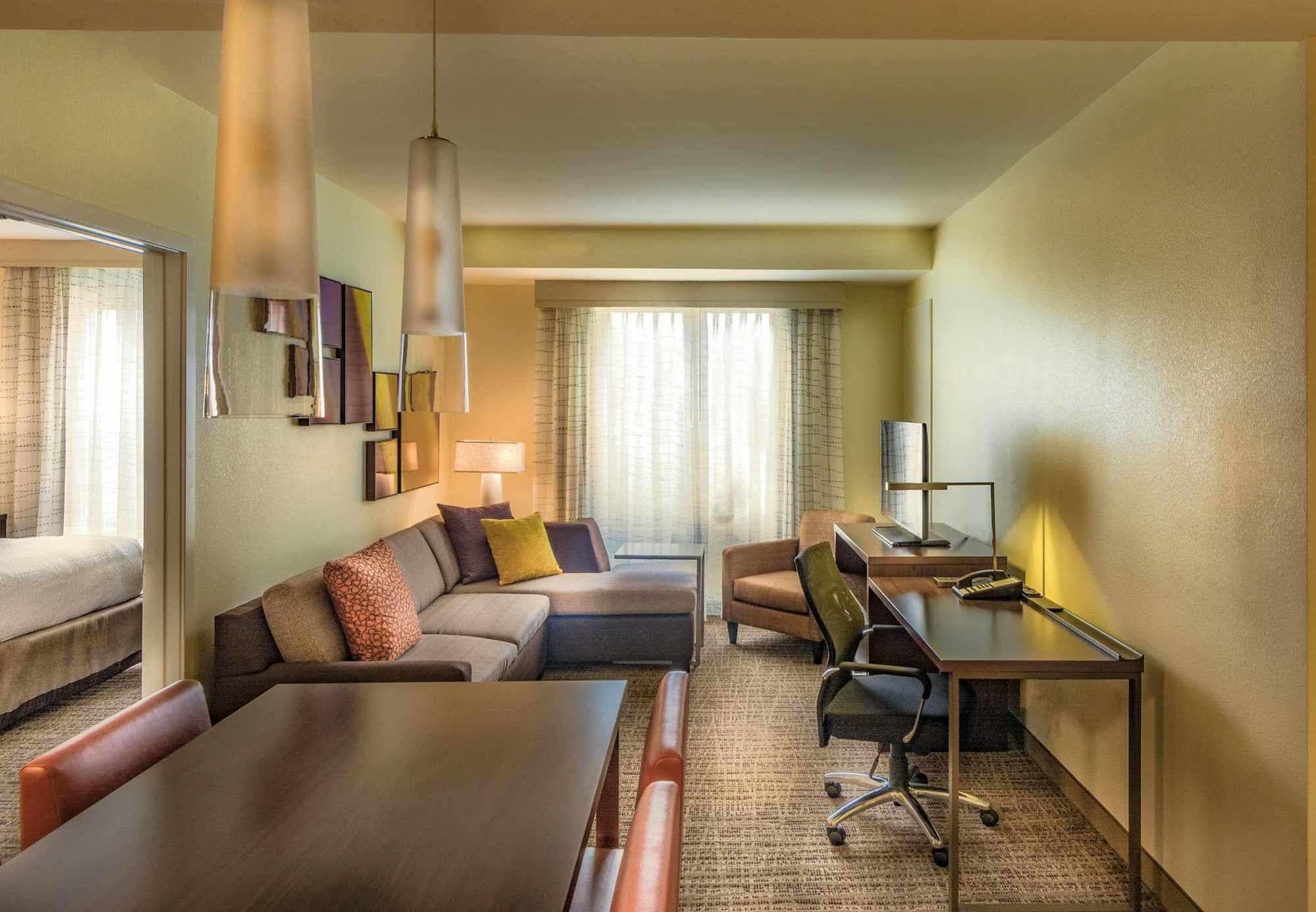 Residence Inn By Marriott Charlottesville Downtown Экстерьер фото