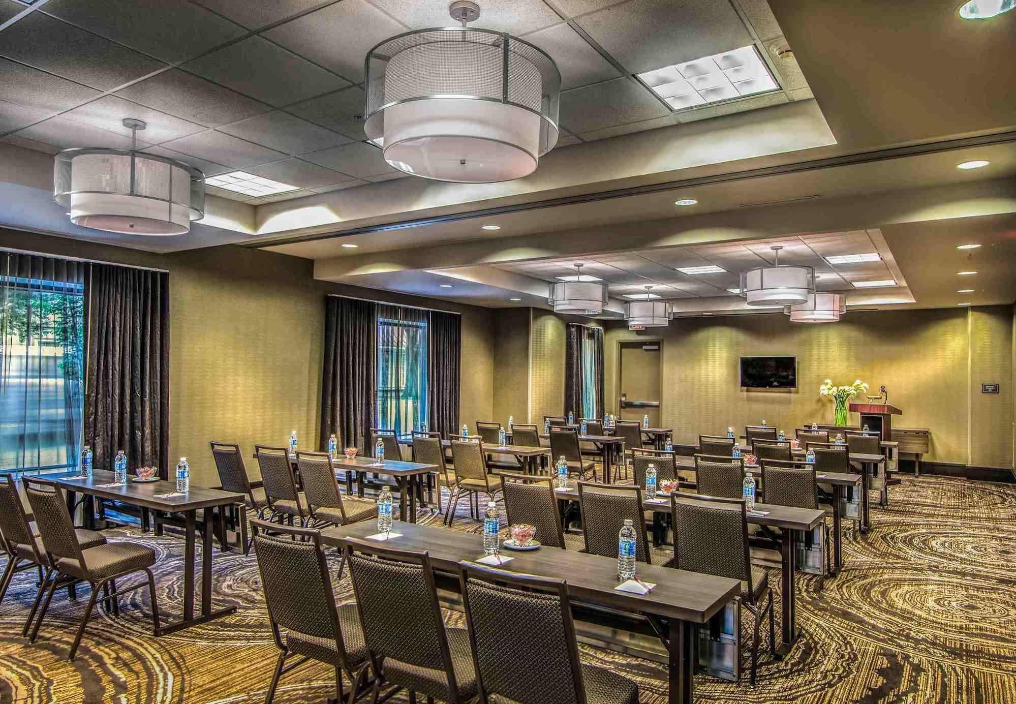 Residence Inn By Marriott Charlottesville Downtown Экстерьер фото